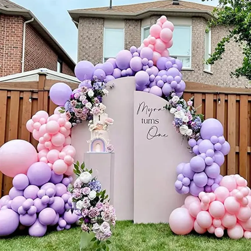 Fun Pink and Purple Garland