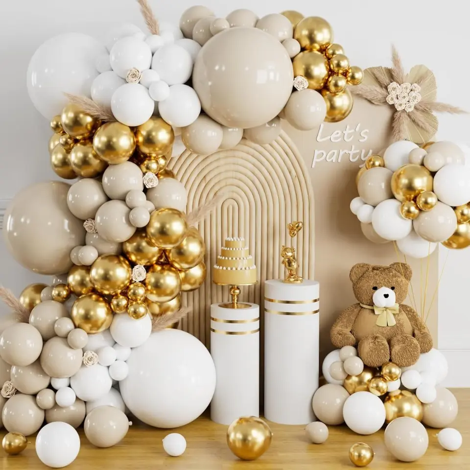 White and Gold Garland